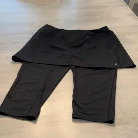 Stylish Black SkirtSports Track Pants - Picture 1 of 6